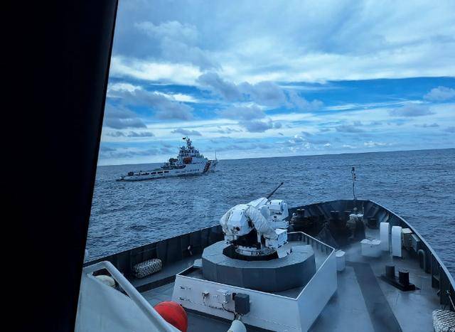 印尼开出第3枪,中方舰船果断卸下炮衣!南海“石油保卫战”打响
