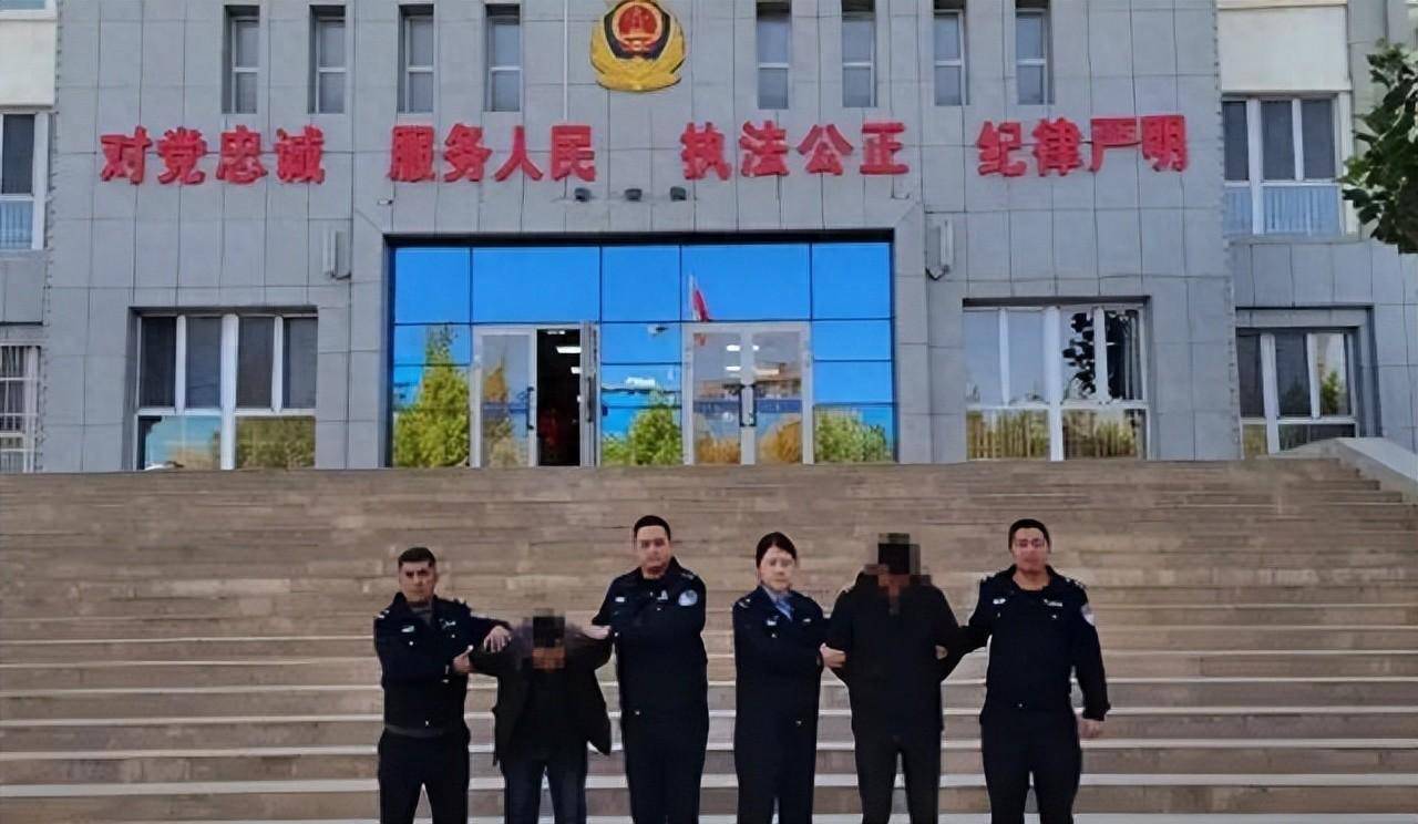 新疆一男子为骗保伙同好友烧了自己两辆车,累计获赔14万,警方从第三人发现线索