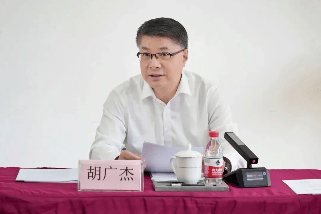 上海市委决定：胡广杰任普陀区委书记