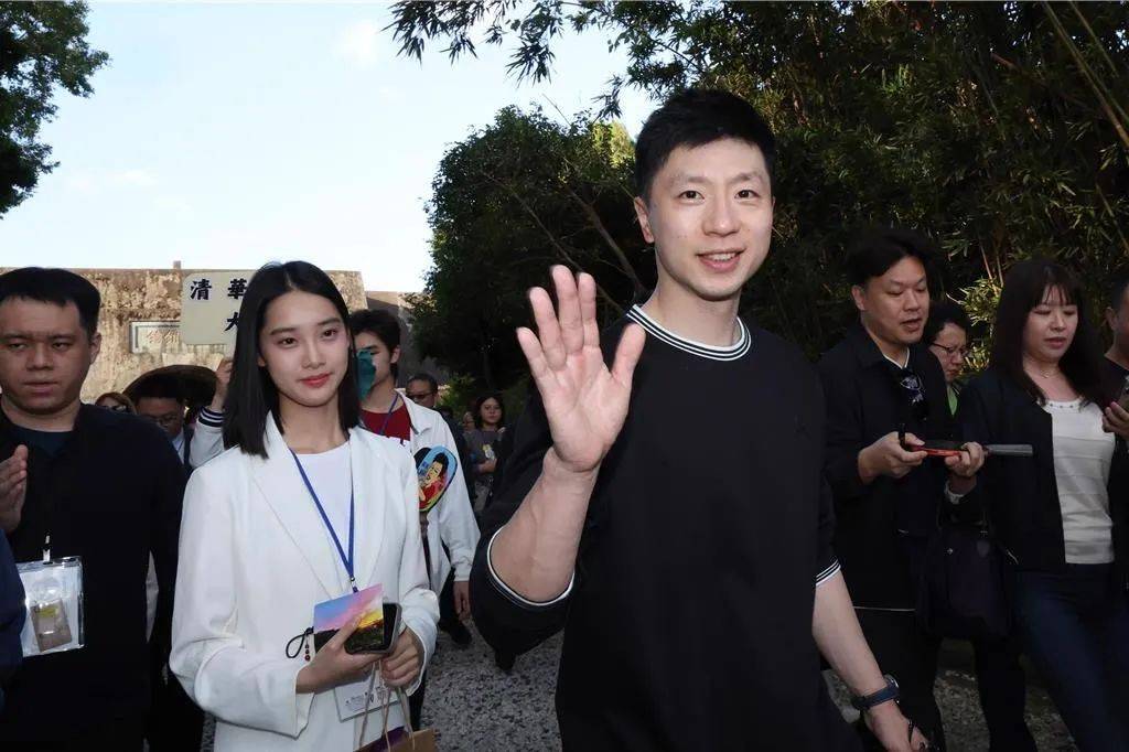 台当局三天未发声,突然严惩马英九基金会,大陆学生面临驱逐命运?