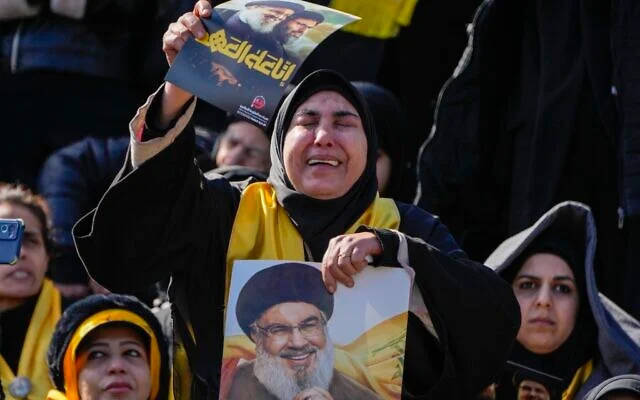 数十万人参加纳斯鲁拉葬礼，高喊“以色列去死，美国去死”