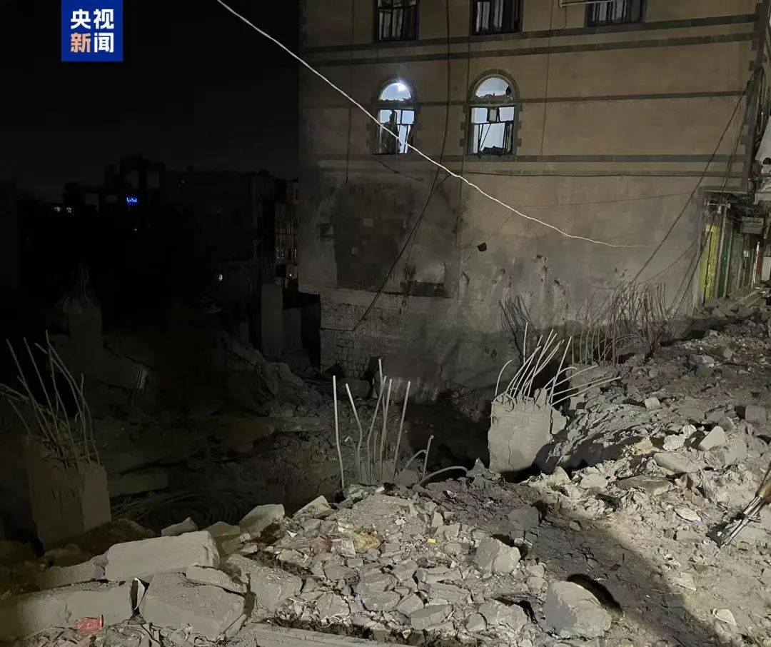 突发!美国宣布摧毁胡塞武装总部,成功打击其关键领导层!加沙政府新领导人被以军炸死,上任仅5天!哈马斯高官夫妇被打死