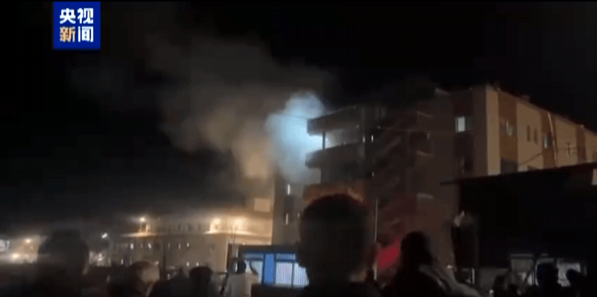 突发!美国宣布摧毁胡塞武装总部,成功打击其关键领导层!加沙政府新领导人被以军炸死,上任仅5天!哈马斯高官夫妇被打死