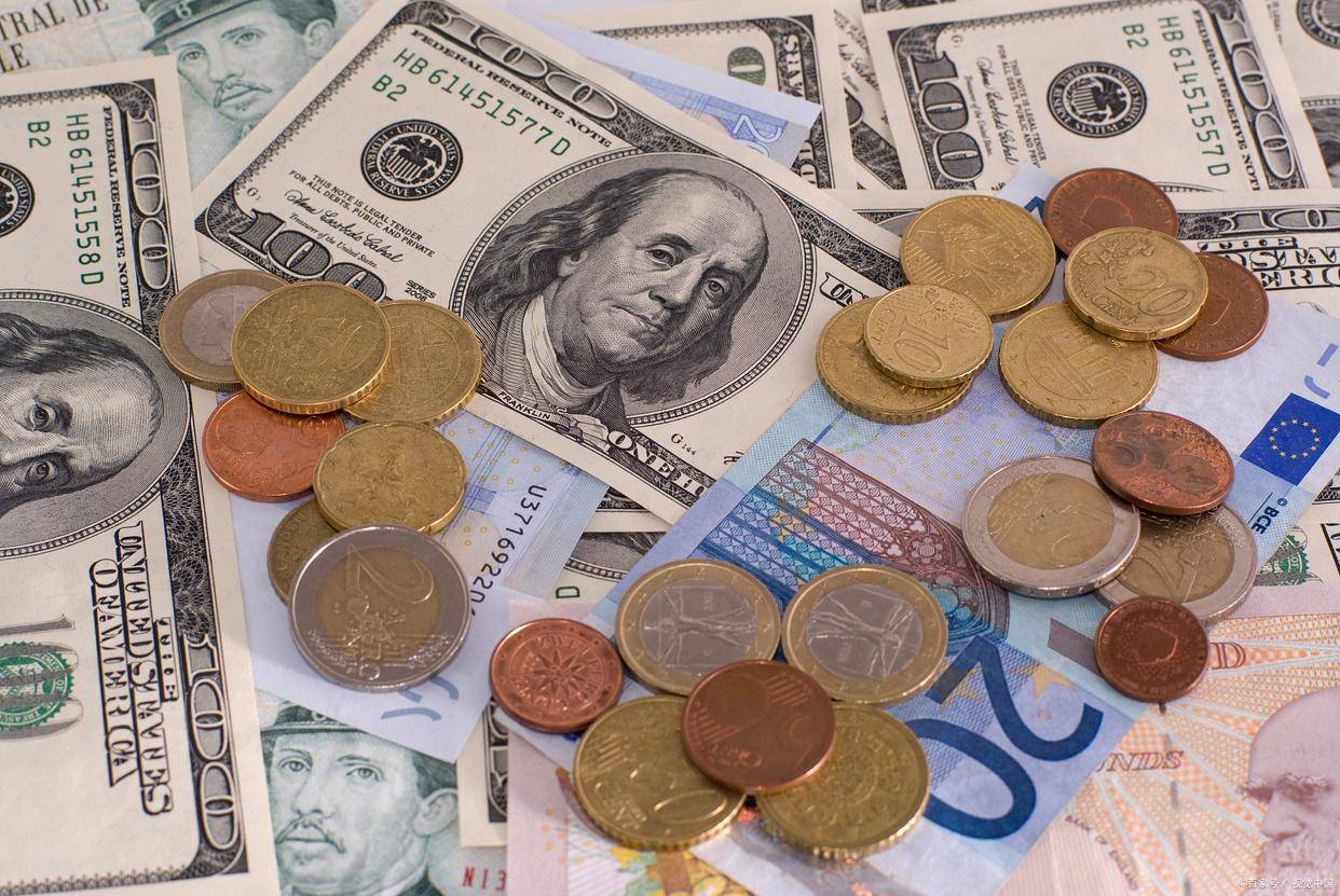 大多数人都继续看涨黄金的时候!高盛预测黄金将暴跌65%