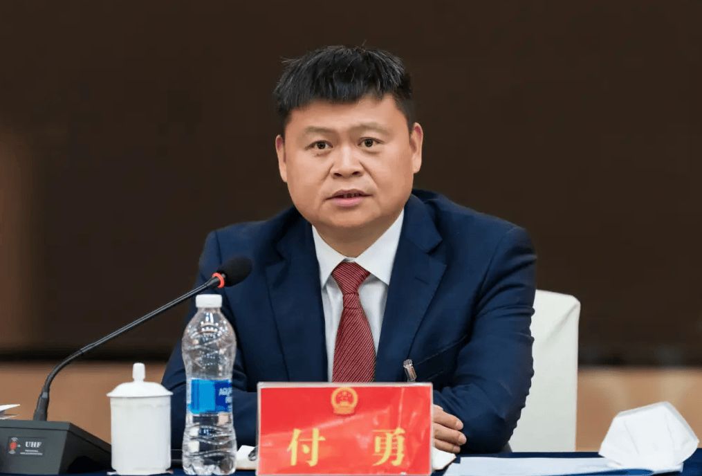 荆州石首市市长付勇，任上被查，仅一个月前荆州市委书记吴锦被查