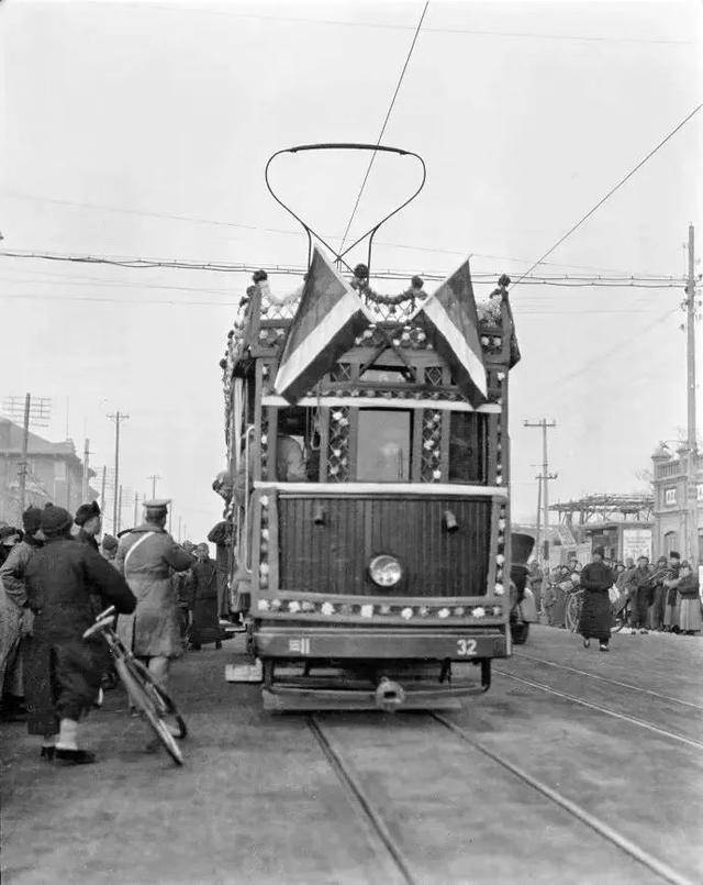 “90后”北京小伙，6年时间从故纸堆找回北京有轨电车