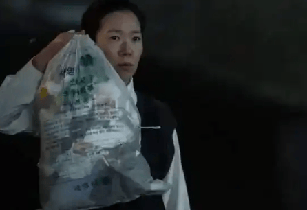 57岁阿姨北京做家政 十年工作攒下百万巨款