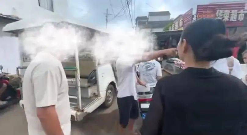 广西涠洲岛观光车司机威胁游客“我杀人不犯法”,官方通报:行拘7天