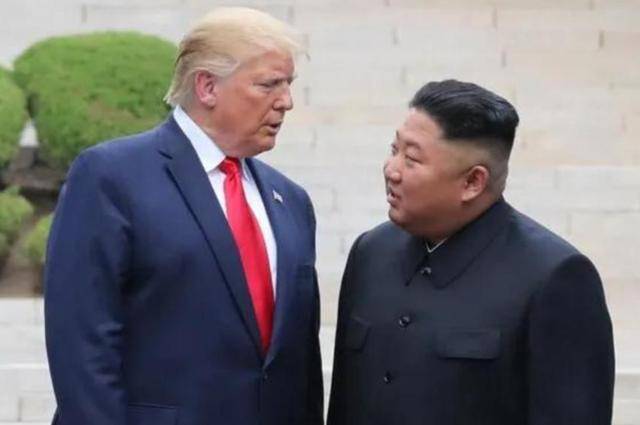 3万美军就位!特朗普对普京翻脸,朝鲜放话:大胆去见,中方也表态了