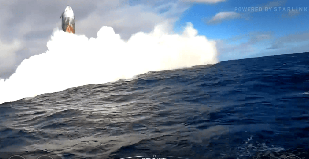 这次没有空中爆炸！1个小时飞越半个地球，马斯克星舰终于成功了，现场欢呼声、鼓掌声响成一片