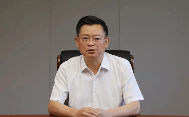 中共中央批准,开除张建华党籍